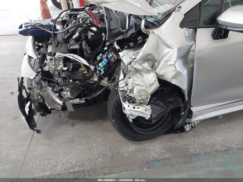 2026 Toyota Corolla VIN 5YFB4MDE7TP381575 IAAI salvage auction — LEFT FRONT, Salvage Title, sold $2,050 on 2026-07-15 (photo 6)