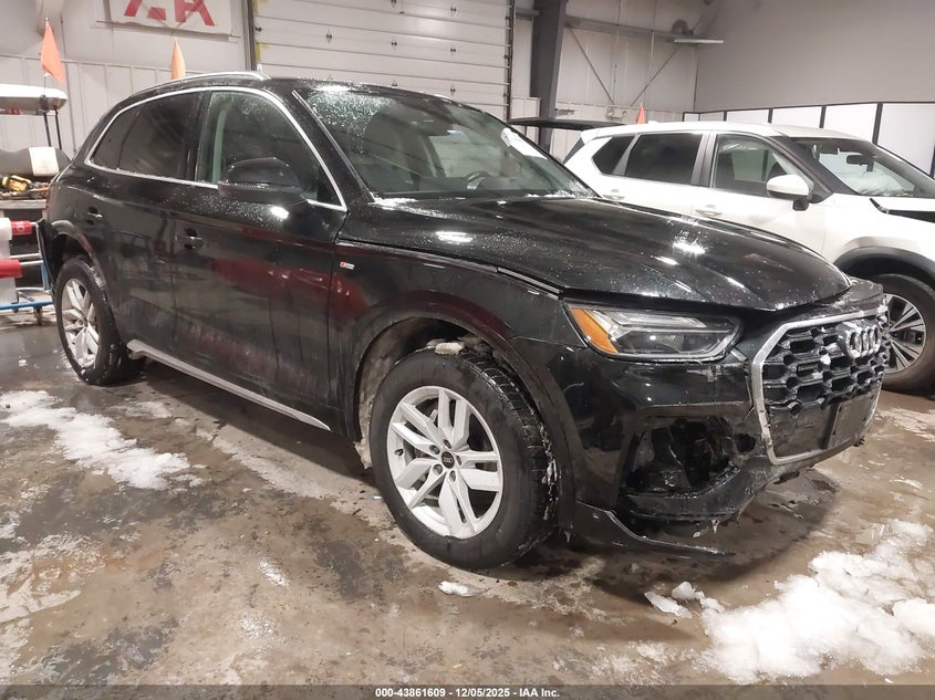 2022 Audi Q5 VIN WA1GAAFY4N2066376 IAAI salvage auction — FRONT END, Salvage (Illinois), sold $10,300 on 2026-07-24 (photo 1)