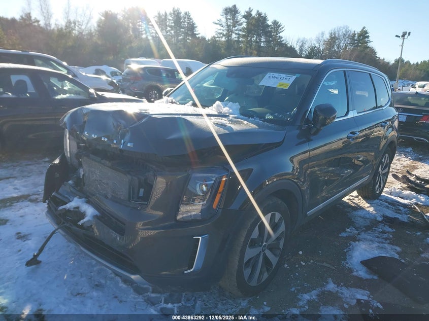 2021 Kia Telluride VIN 5XYP6DHC0MG151567 IAAI salvage auction — FRONT & REAR, Salvage (Massachusetts), sold $25 on 2026-07-24 (photo 2)