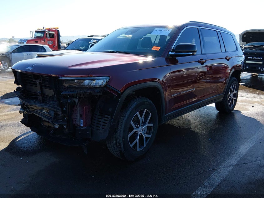 2024 Jeep Grand cherokee l VIN 1C4RJJBG9R8611440 IAAI salvage auction — FRONT & REAR, Salvage (Arizona), sold $8,900 on 2026-07-28 (photo 2)