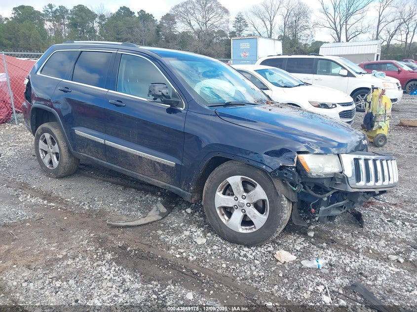 2012 Jeep Grand cherokee VIN 1C4RJEAT5CC317060 IAAI salvage auction — LEFT FRONT, Wait Title, sold $525 on 2026-08-21 (photo 1)