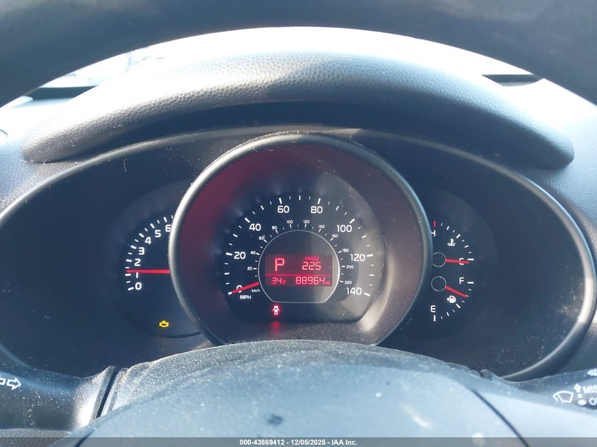 2016 Kia Soul VIN KNDJN2A24G7875262 IAAI salvage auction — RIGHT SIDE, Clear (Indiana), sold $25 on 2026-07-29 (photo 7)