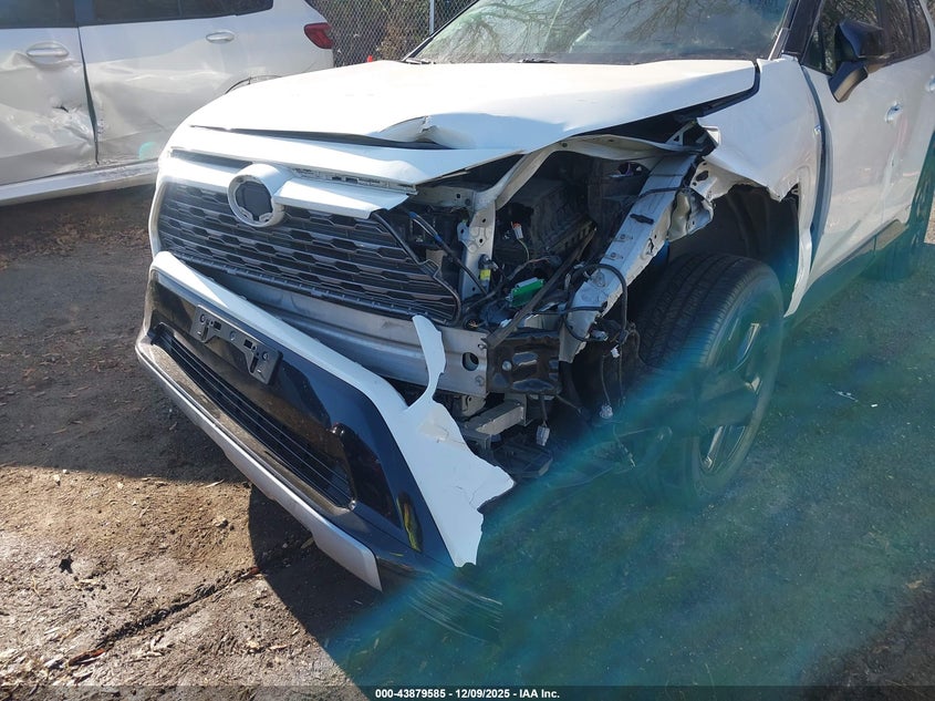 2019 Toyota Rav4 hybrid VIN 2T3EWRFV5KW041931 IAAI salvage auction — FRONT & REAR, Salvage - Greater Than 75% (Maryland), sold $8,700 on 2026-07-14 (photo 6)