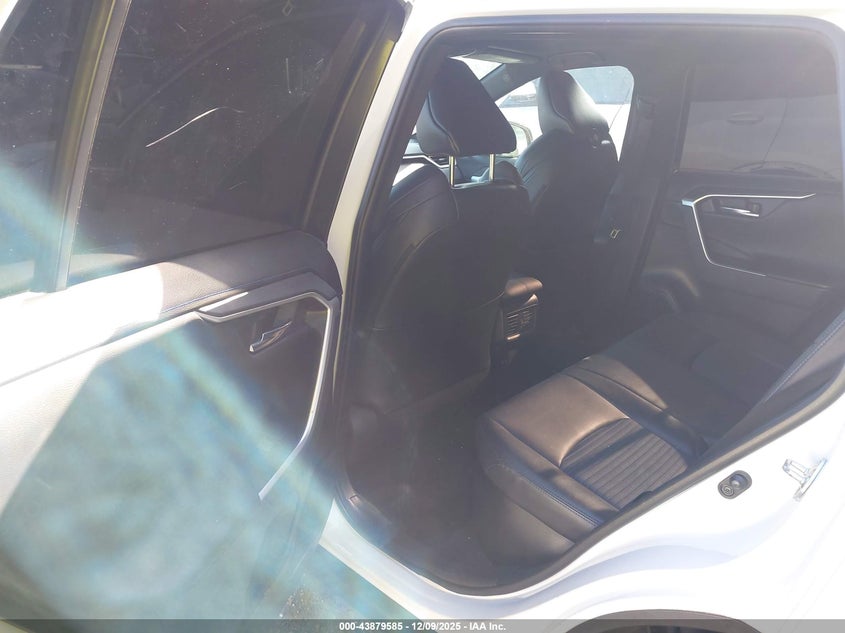 2019 Toyota Rav4 hybrid VIN 2T3EWRFV5KW041931 IAAI salvage auction — FRONT & REAR, Salvage - Greater Than 75% (Maryland), sold $8,700 on 2026-07-14 (photo 8)