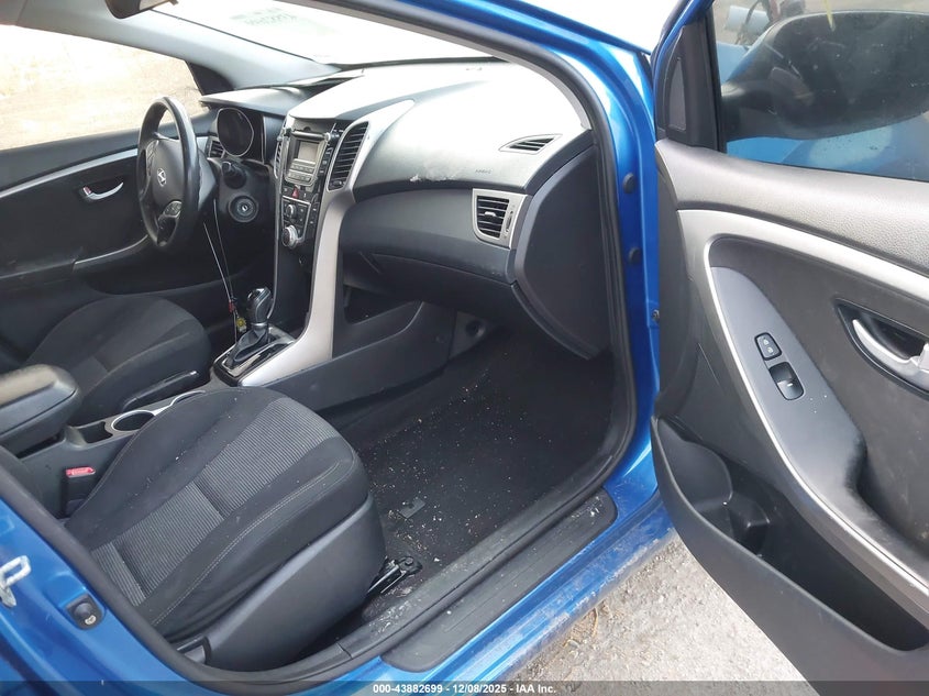 2017 Hyundai Elantra VIN KMHD35LH0HU350185 IAAI salvage auction — LEFT FRONT, Salvage (Indiana), sold $650 on 2026-07-15 (photo 5)