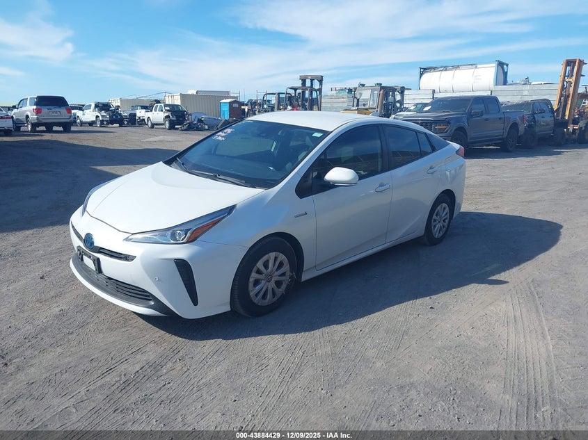 2021 Toyota Prius VIN JTDKAMFU1M3139453 IAAI salvage auction — RIGHT SIDE, Clear (Hawaii), sold $6,650 on 2026-07-14 (photo 2)