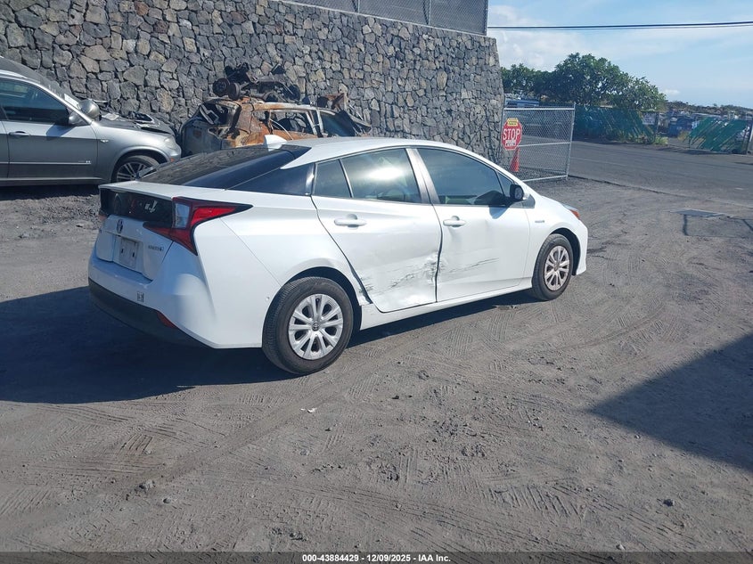 2021 Toyota Prius VIN JTDKAMFU1M3139453 IAAI salvage auction — RIGHT SIDE, Clear (Hawaii), sold $6,650 on 2026-07-14 (photo 4)