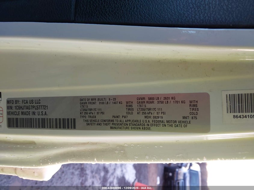 2023 Jeep Gladiator VIN 1C6HJTAG7PL577721 IAAI salvage auction — Normal Wear, Clear (Tennessee), sold $18,250 on 2025-12-30 (photo 9)