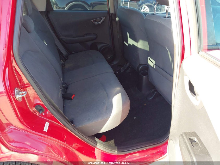 2013 Honda Fit VIN JHMGE8H37DC010105 IAAI salvage auction — FRONT END, Salvage Title, sold $450 on 2026-07-20 (photo 8)
