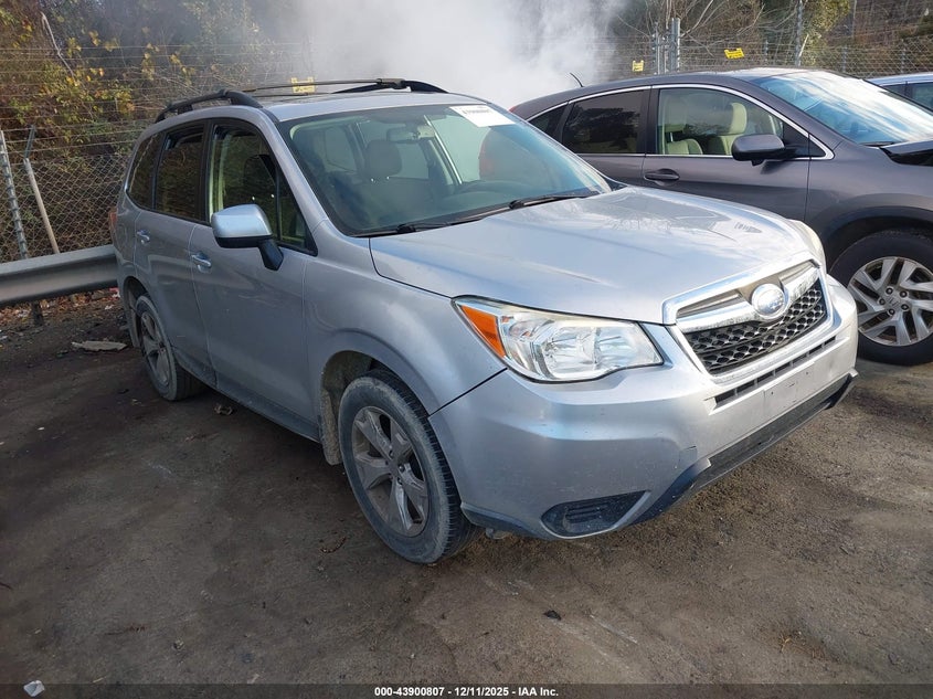 2015 Subaru Forester VIN JF2SJADC0FH597226 IAAI salvage auction — REAR END, Other, sold $450 on 2026-07-30 (photo 1)