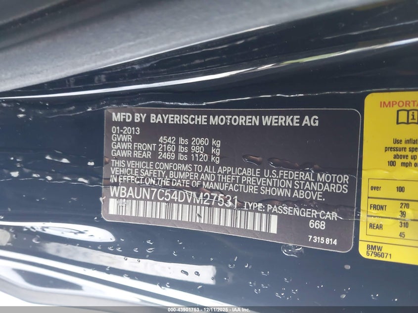 2013 BMW 1er VIN WBAUN7C54DVM27531 IAAI salvage auction — FRONT END, Salvage (Montana), sold $2,900 on 2026-07-07 (photo 9)