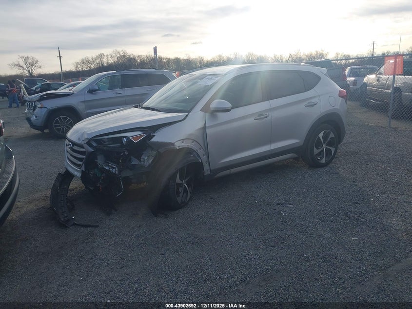 2017 Hyundai Tucson VIN KM8J3CA21HU287734 IAAI salvage auction — FRONT END, Salvage - Greater Than 75% (Maryland), sold $2,600 on 2026-07-20 (photo 2)