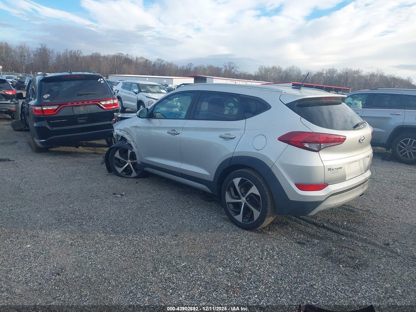 2017 Hyundai Tucson VIN KM8J3CA21HU287734 IAAI salvage auction — FRONT END, Salvage - Greater Than 75% (Maryland), sold $2,600 on 2026-07-20 (photo 3)