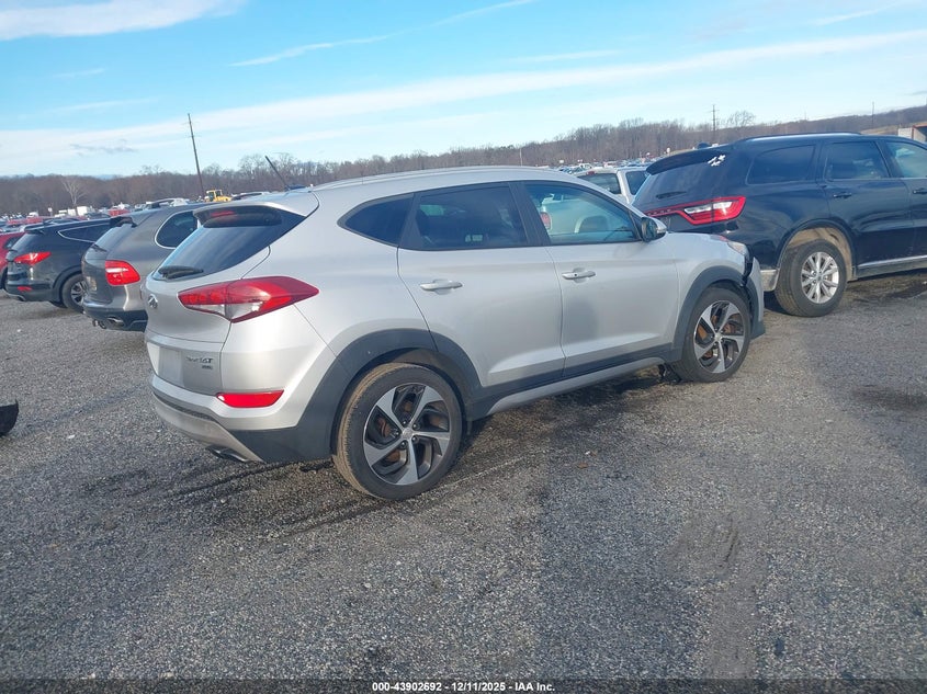 2017 Hyundai Tucson VIN KM8J3CA21HU287734 IAAI salvage auction — FRONT END, Salvage - Greater Than 75% (Maryland), sold $2,600 on 2026-07-20 (photo 4)