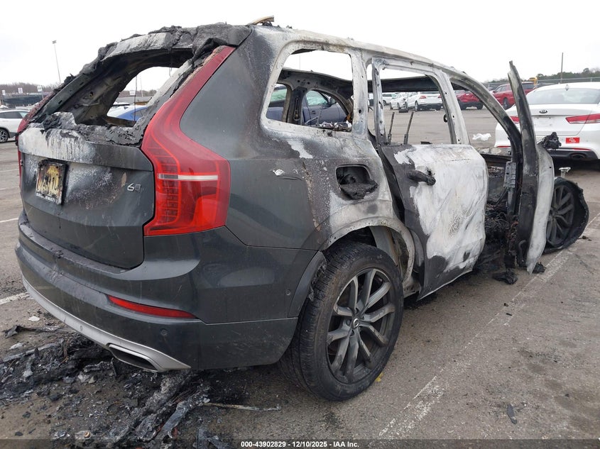 2017 Volvo Xc90 VIN YV4A22PKXH1179930 IAAI salvage auction — TOTAL BURN, Salvage (New Jersey), sold $275 on 2026-08-17 (photo 4)