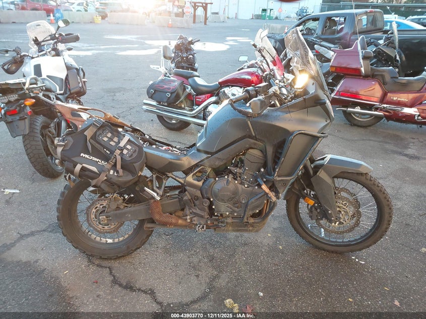 2024 Honda Xl750 VIN JH2RD161XRK100911 IAAI salvage auction — REAR END, Mv-907A (New York), sold $725 on 2026-07-21 (photo 8)