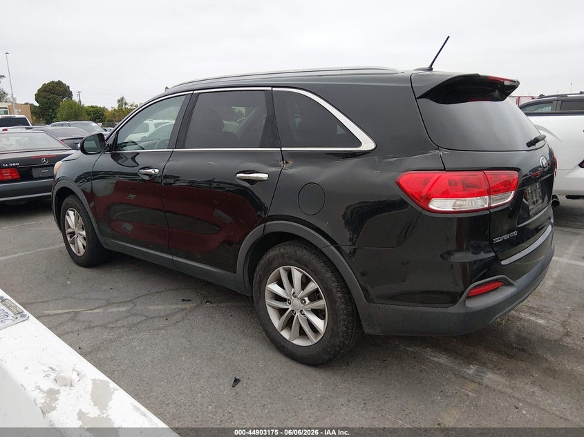 2017 Kia Sorento VIN 5XYPG4A3XHG290005 IAAI salvage auction — LEFT SIDE, Salvage Title, sold $2,150 on 2026-07-23 (photo 3)