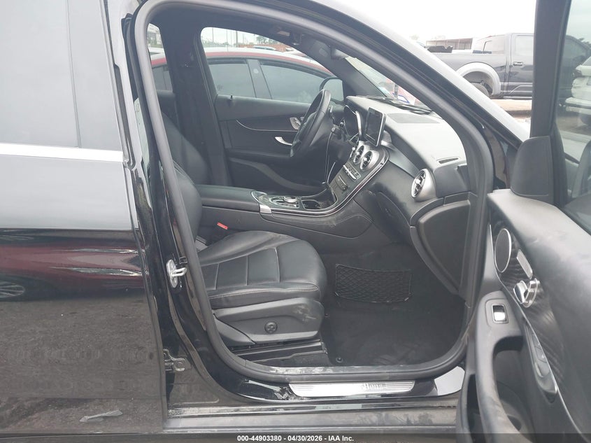 2018 Mercedes-benz Glc VIN WDC0G4JB2JV103776 IAAI salvage auction — REAR END, Original (Texas), sold $7,200 on 2026-07-09 (photo 5)