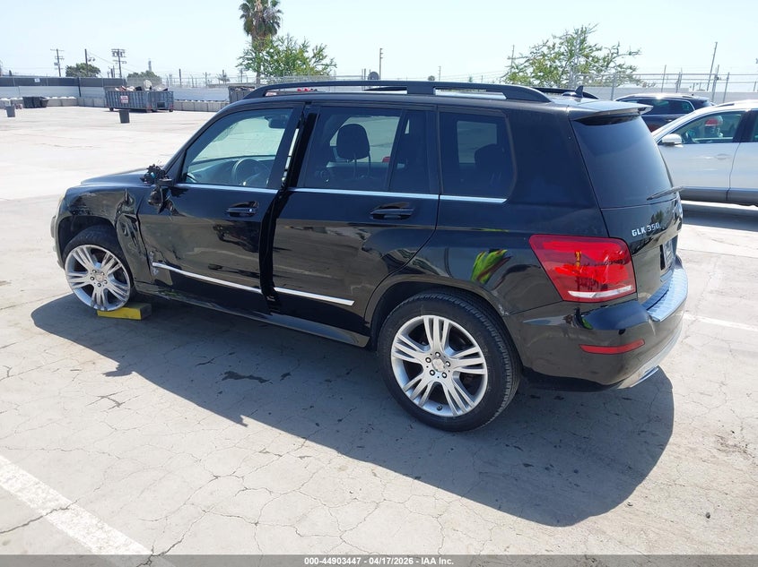2015 Mercedes-benz Glk-klasse VIN WDCGG5HB4FG379141 IAAI salvage auction — SIDE, Salvage (California), sold $2,000 on 2026-07-22 (photo 3)