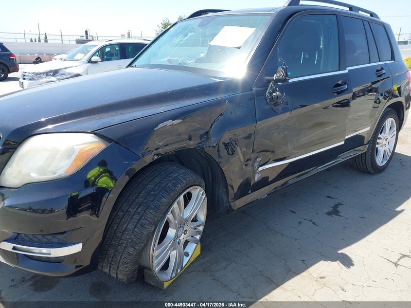 2015 Mercedes-benz Glk-klasse VIN WDCGG5HB4FG379141 IAAI salvage auction — SIDE, Salvage (California), sold $2,000 on 2026-07-22 (photo 6)