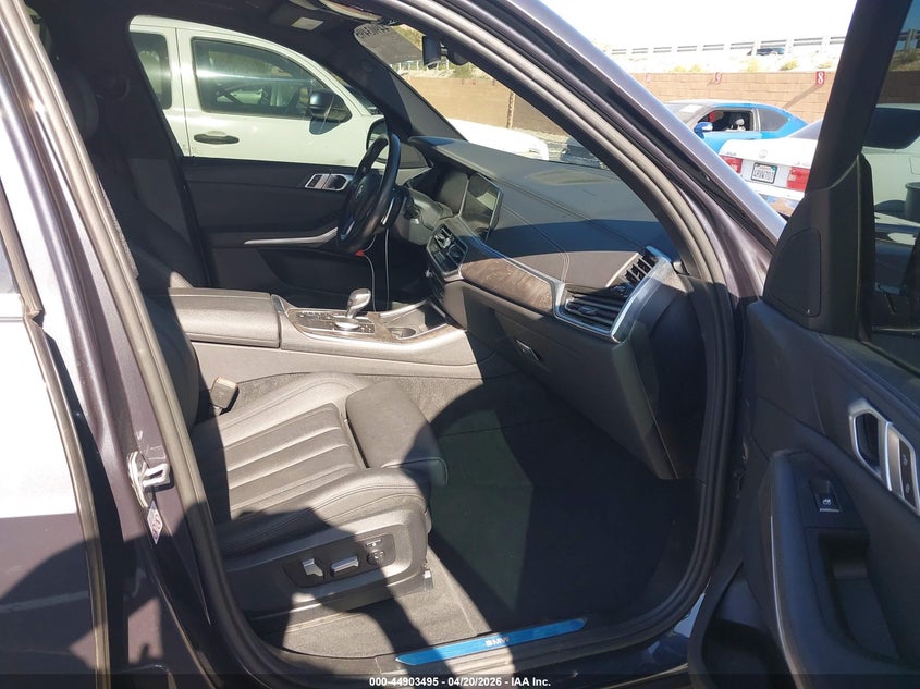 2020 BMW X5 VIN 5UXCR4C08LLW64344 IAAI salvage auction — LEFT REAR, Salvage (California), sold $18,650 on 2026-07-08 (photo 5)