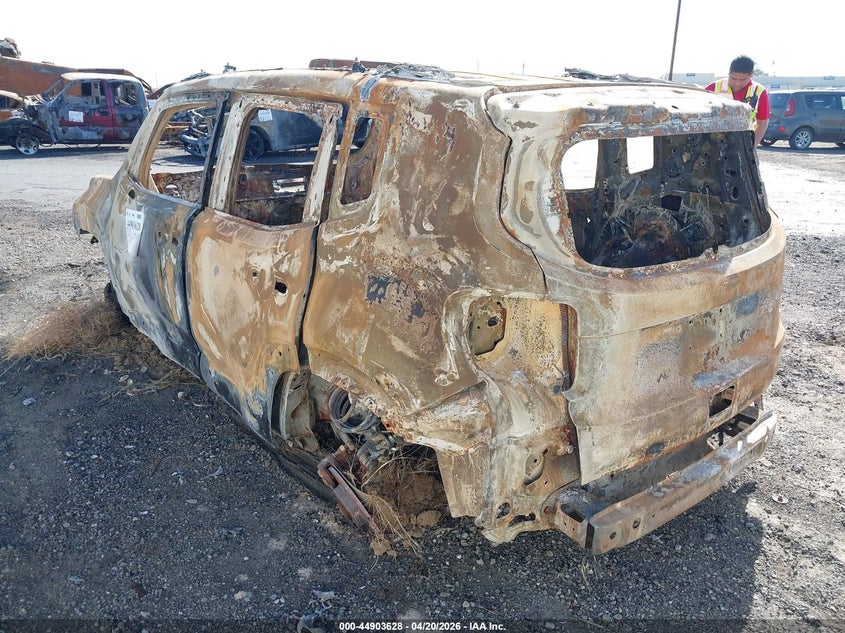 2022 Jeep Renegade VIN ZACNJDB10NPN82180 IAAI salvage auction — THEFT, Non-Repairable (California), sold $25 on 2026-07-28 (photo 3)