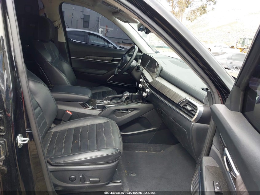 2024 Kia Telluride VIN 5XYP5DGC7RG470573 IAAI salvage auction — LEFT & RIGHT, Salvage (California), sold $9,000 on 2026-07-21 (photo 5)