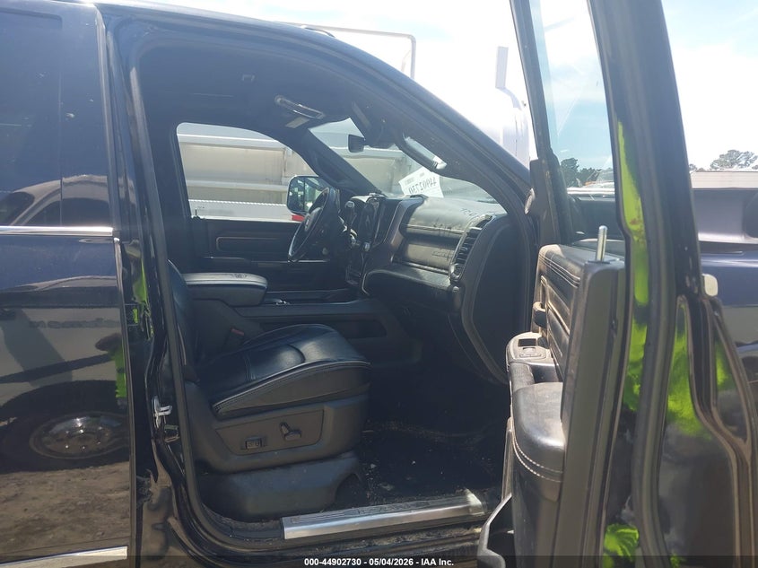 2019 Ram 3500 VIN 3C63RRRL7KG536969 IAAI salvage auction — REAR END, Salvage Title, sold $16,100 on 2026-10-22 (photo 5)