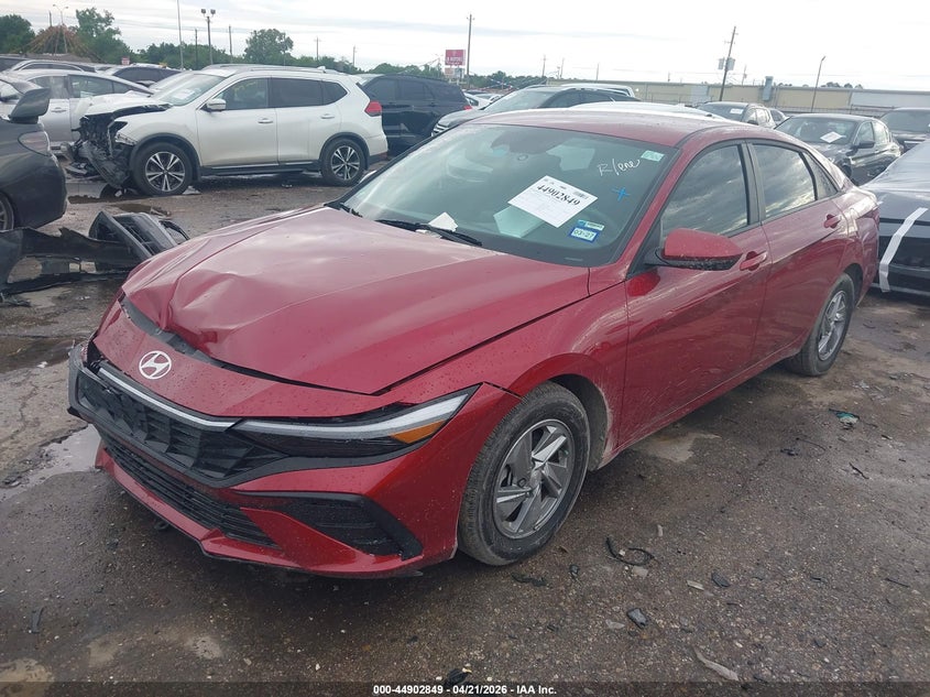 2025 Hyundai Elantra VIN KMHLL4DG2SU969437 IAAI salvage auction — RIGHT FRONT, Salvage Title, sold $7,775 on 2026-07-29 (photo 2)