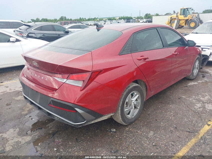 2025 Hyundai Elantra VIN KMHLL4DG2SU969437 IAAI salvage auction — RIGHT FRONT, Salvage Title, sold $7,775 on 2026-07-29 (photo 4)