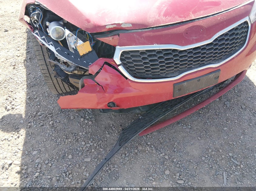 2014 Kia Forte VIN KNAFZ4A8XE5116289 IAAI salvage auction — RIGHT FRONT, Salvage (Montana), sold $650 on 2026-07-29 (photo 6)