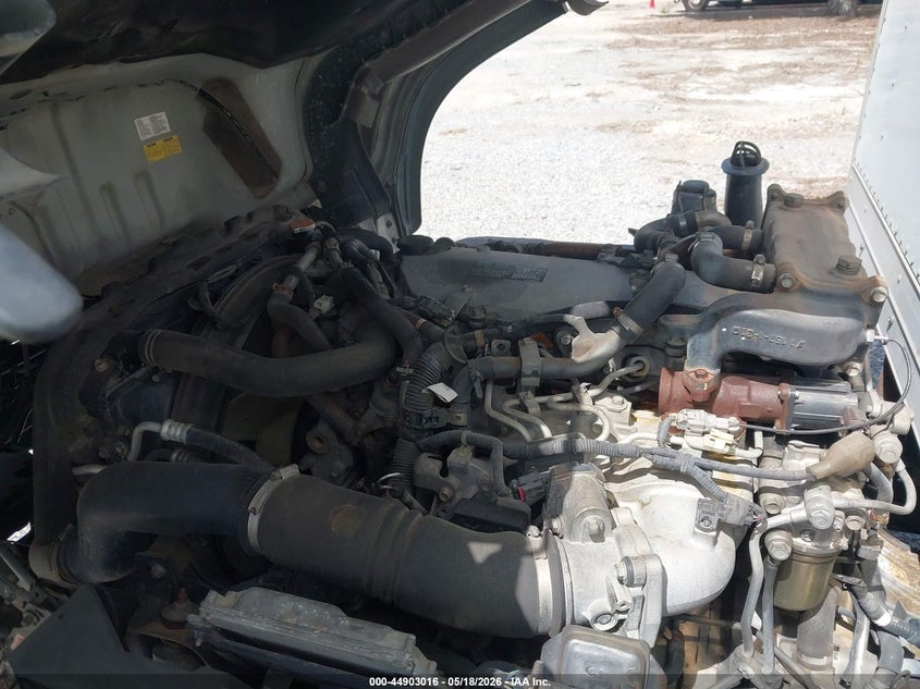 2014 Isuzu VIN JALC4W16XE7001094 IAAI salvage auction — SIDE, Clear (Florida), sold $1,050 on 2026-07-28 (photo 9)
