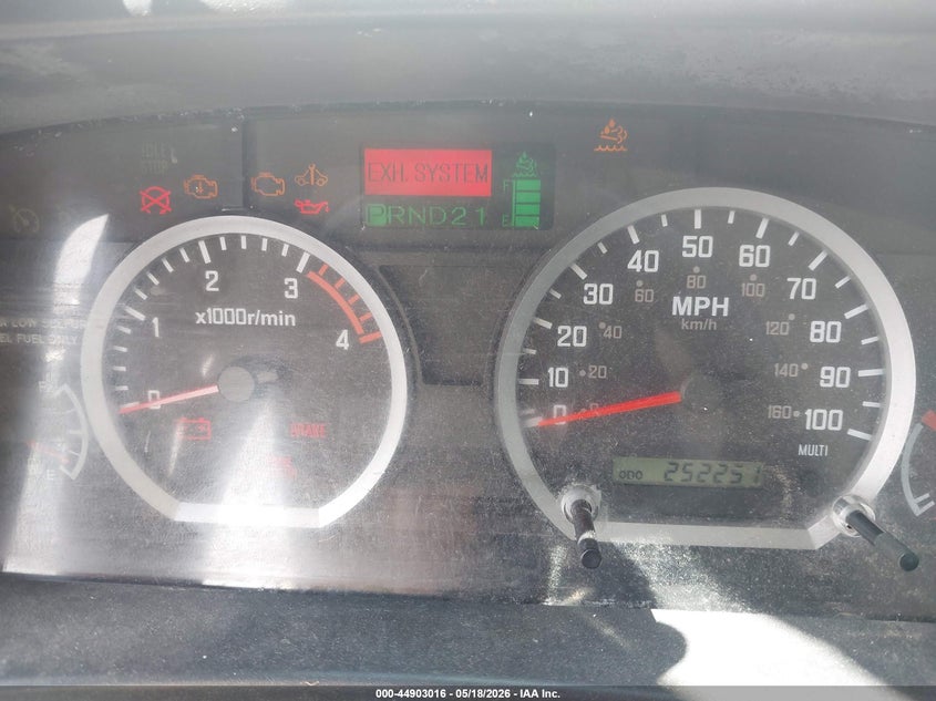 2014 Isuzu VIN JALC4W16XE7001094 IAAI salvage auction — SIDE, Clear (Florida), sold $1,050 on 2026-07-28 (photo 5)