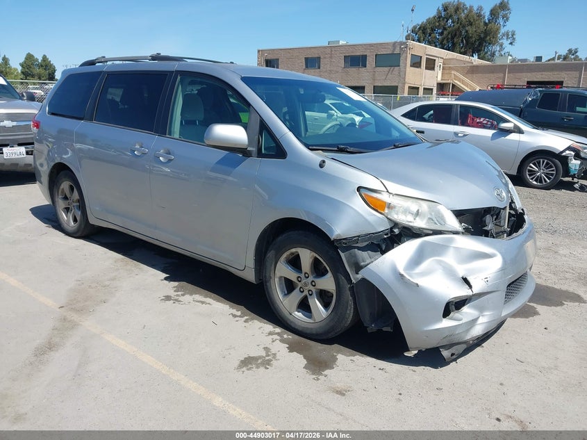 2014 Toyota Sienna VIN 5TDKK3DC6ES484060 IAAI salvage auction — FRONT END, Wait Title, sold $1,700 on 2026-07-20 (photo 1)