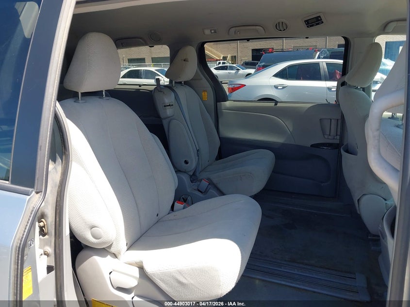 2014 Toyota Sienna VIN 5TDKK3DC6ES484060 IAAI salvage auction — FRONT END, Wait Title, sold $1,700 on 2026-07-20 (photo 8)