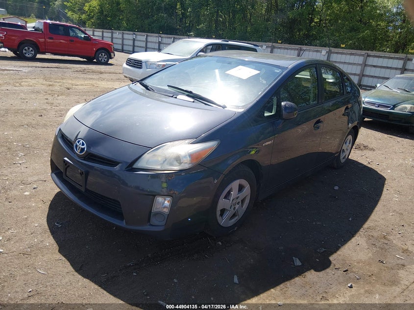 2011 Toyota Prius VIN JTDKN3DU4B1450451 IAAI salvage auction — NORMAL WEAR, Clear (Tennessee), sold $700 on 2026-07-08 (photo 2)