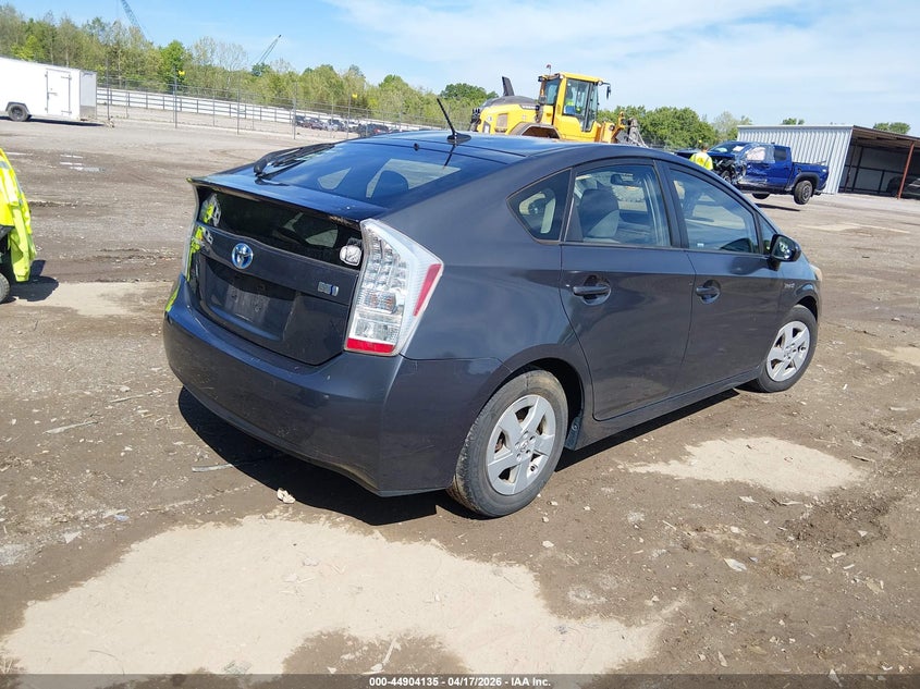 2011 Toyota Prius VIN JTDKN3DU4B1450451 IAAI salvage auction — NORMAL WEAR, Clear (Tennessee), sold $700 on 2026-07-08 (photo 4)