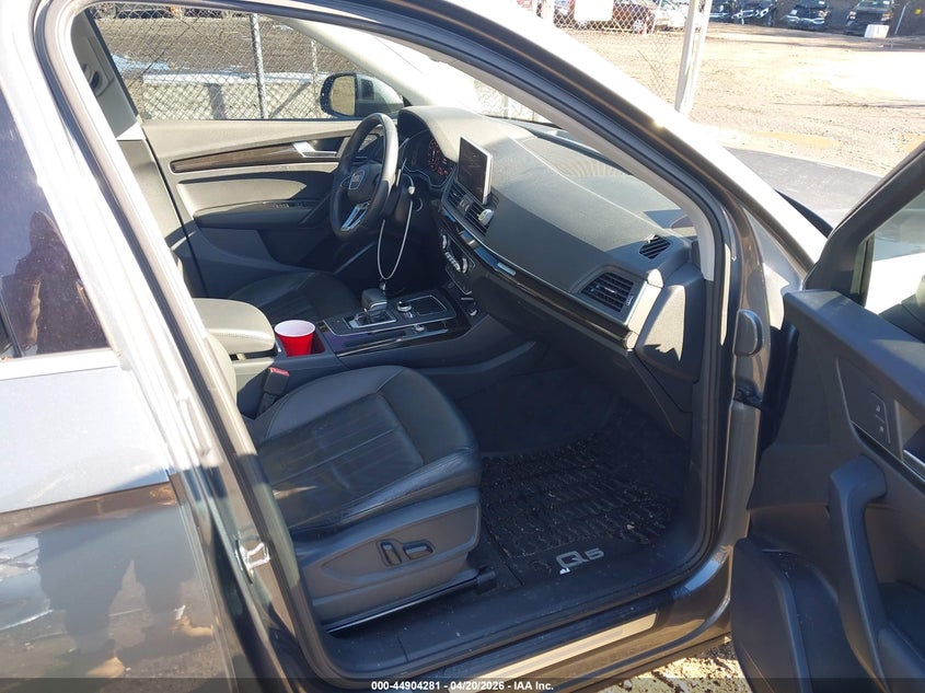 2018 Audi Q5 VIN WA1BNAFY8J2225098 IAAI salvage auction — RIGHT FRONT, Salvage (Massachusetts), sold $10,200 on 2026-07-09 (photo 5)