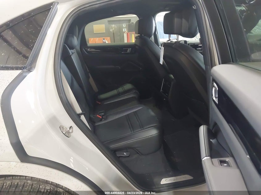 2023 Porsche Cayenne coupe VIN WP1BA2AY5PDA24107 IAAI salvage auction — FRONT END, Salvage Title, sold $36,350 on 2026-08-03 (photo 8)