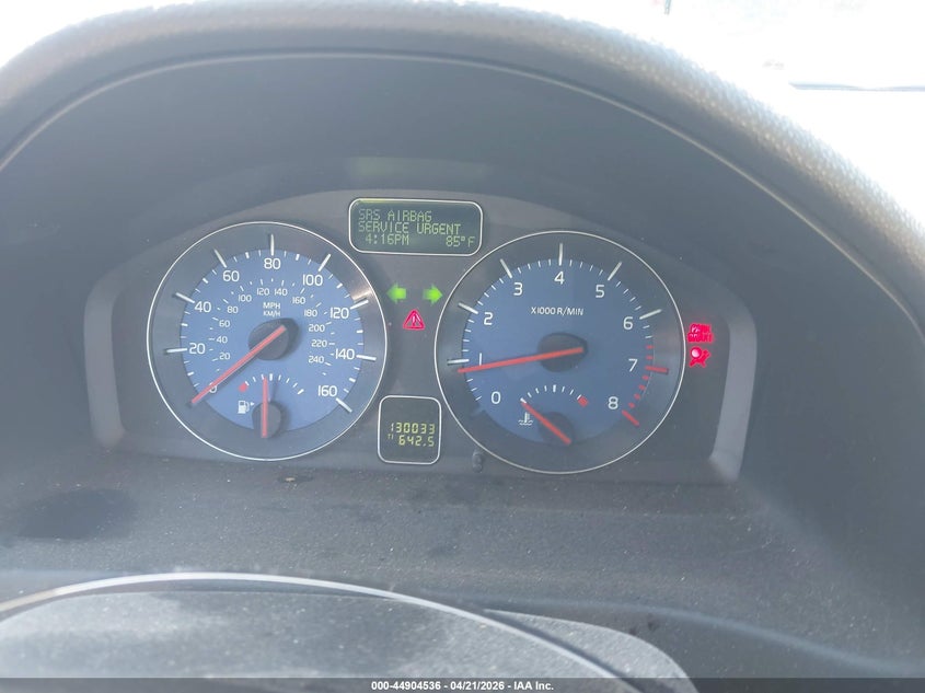 2011 Volvo C30 VIN YV1672MK3B2210946 IAAI salvage auction — FRONT END, Salvage (North Carolina), sold $825 on 2026-08-06 (photo 7)