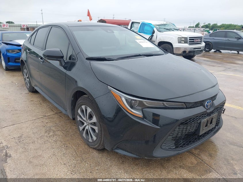 2022 Toyota Corolla VIN JTDEAMDE1NJ057051 IAAI salvage auction — LEFT SIDE, Original (Texas), sold $8,050 on 2026-07-13 (photo 1)