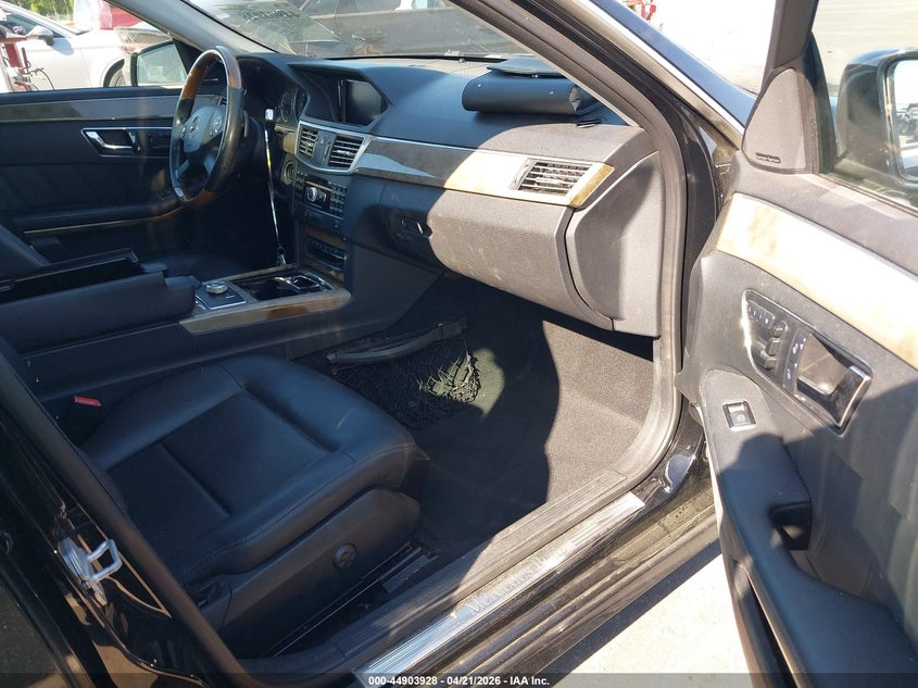 2011 Mercedes-benz E-klasse VIN WDDHF8HB4BA363801 IAAI salvage auction — LEFT FRONT, Salvage (North Carolina), sold $750 on 2026-07-15 (photo 5)