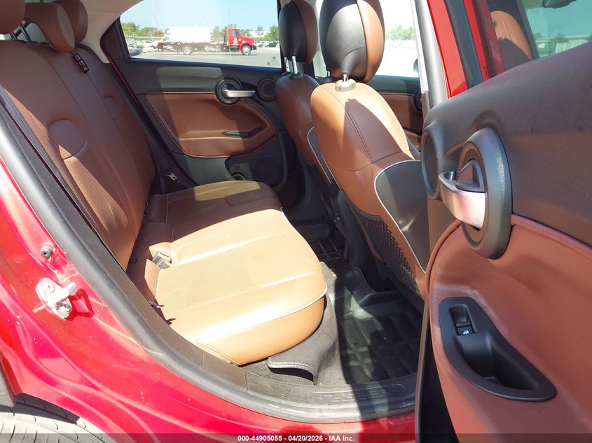 2019 Fiat 500x VIN ZFBNFYD17KP789654 IAAI salvage auction — LEFT FRONT, Salvage Title, sold $2,750 on 2026-07-06 (photo 8)