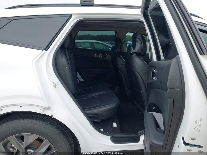 2024 Kia Sportage VIN 5XYK43DFXRG194556 IAAI salvage auction — REAR END, Salvage Title, sold $9,000 on 2026-07-30 (photo 8)