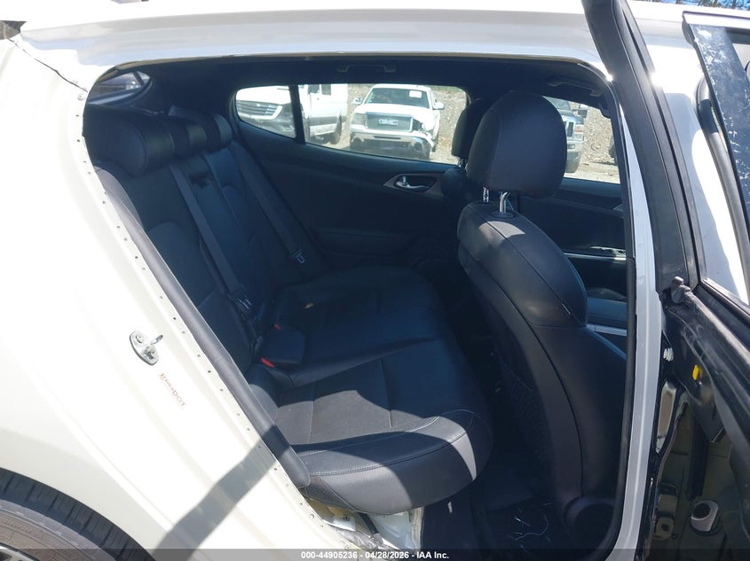 2018 Kia Stinger VIN KNAE35LCXJ6027136 IAAI salvage auction — FRONT & REAR, Salvage (Massachusetts), sold $3,000 on 2026-07-17 (photo 8)