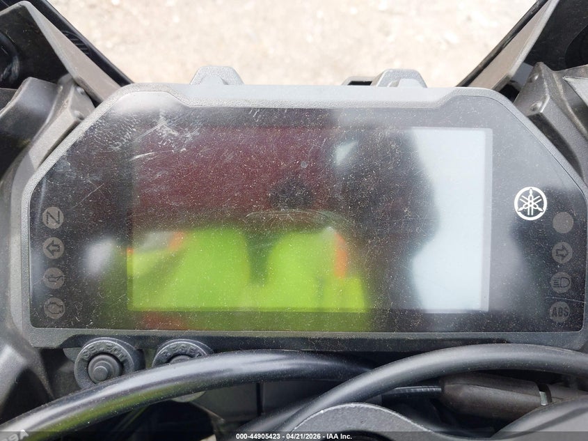 2025 Yamaha VIN MH3RH25E9SK001205 IAAI salvage auction — FRONT END, Salvage Title, sold $425 on 2026-07-14 (photo 7)