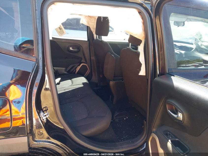 2015 Jeep Renegade VIN ZACCJAAT7FPC21722 IAAI salvage auction — FRONT END, Salvage - Greater Than 75% (Maryland), sold $625 on 2026-08-05 (photo 8)
