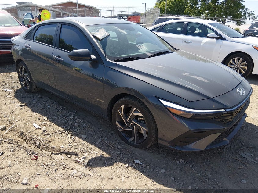 2025 Hyundai Elantra VIN KMHLM4DG2SU981486 IAAI salvage auction — REAR END, Clear (Tennessee), sold $7,850 on 2026-07-16 (photo 1)