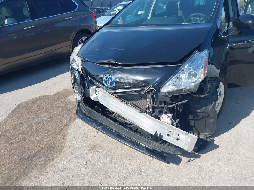 2013 Toyota Prius v VIN JTDZN3EU6D3230233 IAAI salvage auction — FRONT END, Salvage (Idaho), sold $1,550 on 2026-07-20 (photo 6)