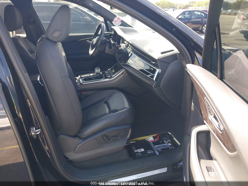 2021 Audi Q7 VIN WA1LJAF72MD013135 IAAI salvage auction — FRONT END, Rebuildable (Florida), sold $7,125 on 2026-07-23 (photo 5)